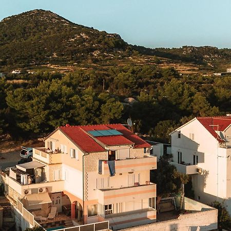Apartments Villa Bella Vista Hvar Hvar Town Exterior foto